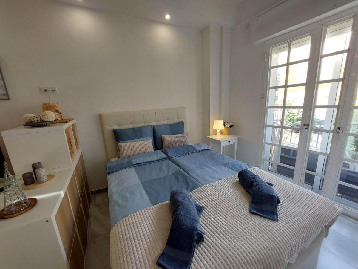 La Malaguena Suite Zsuzsi - Centro Historico 1 Malaga Ngoại thất bức ảnh